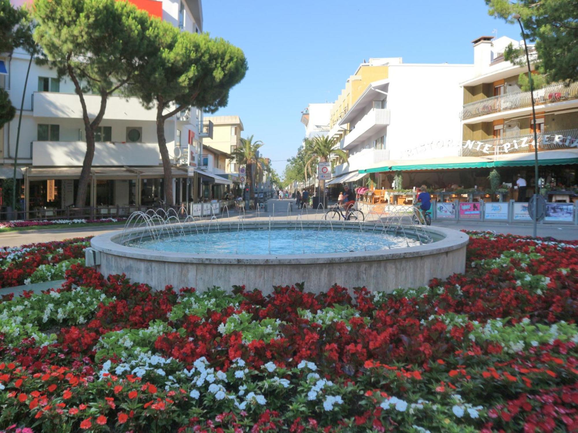 Lucerna Apartamento Lignano Sabbiadoro Exterior foto